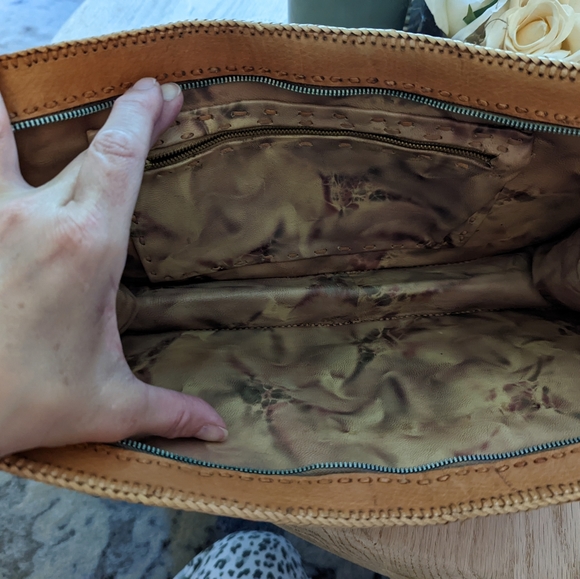 Vintage Tooled Embossed Leather Purse Clutch - Picture 10 of 13